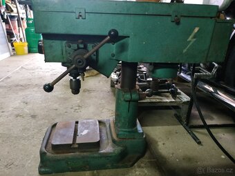 Stolní vrtačka Jihokov - 4