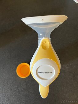 Ruční odsávačka Medela - 4