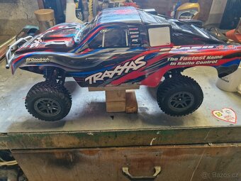Traxxas Slash 4×4 2S - 4