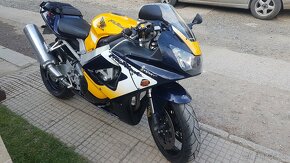 Prodám honda cbr 929rr - 4