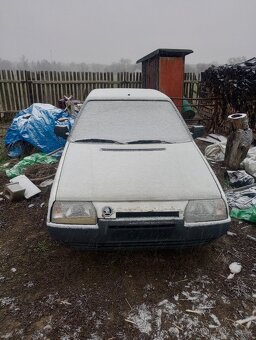 Škoda favorit - 4