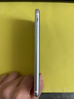 IPhone SE 2020 64GB - 4