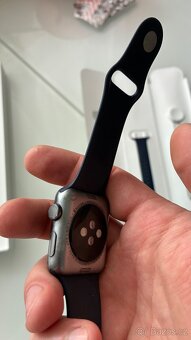 Apple Watch 3 42mm - 4