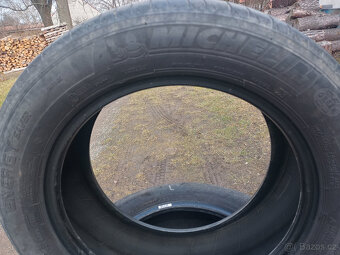 Prodám pneu Michelin 205/55 R16 91V letní - 4