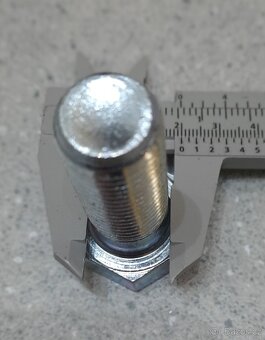 Metrické šrouby M20x60 mm - 4