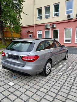 Mercedes - Benz C220cdi/125kw, pěkný vůz - 4