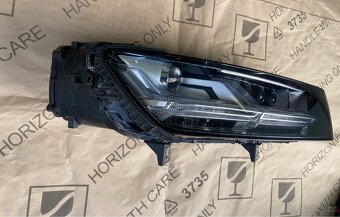 světlomet přední pravý - LED MATRIX AUDI Q7 4M0 4M0941784C - 4