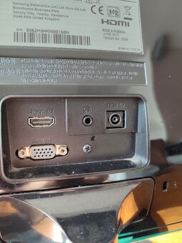 Monitor TN LED Samsung 21,5" Full HD - 4