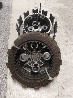 Suzuki Freewind xf 650 - 4