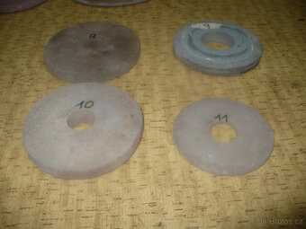 Brusné kotouče na stolní brusku - 4