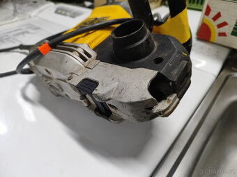 El. Pila Alligator DeWALT DWE397-QS / 1700W - 4