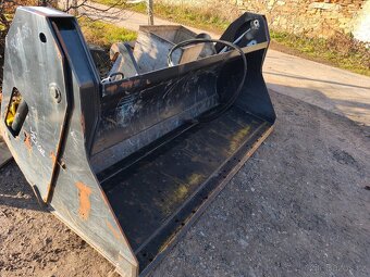 Lopata 4v1 230cm 1,15m3 - 4