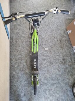 Koloběžka Lifefit RIDER zeleno-černá - 4