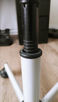 Židle na kolečkách otočná stavitelná - 4