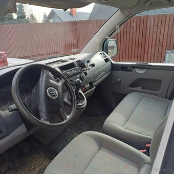 VW Transporter T5 1.9 TDI 63Kw 5 míst - 4