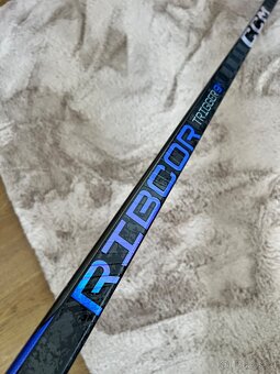 Hokejka CCM Ribcor Triggger 9k - 4