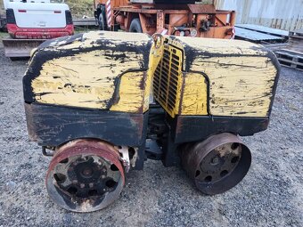 Ježkový válec Wacker Neuson RT 82 - 4