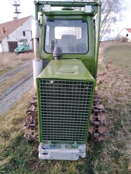 Pásový traktor do lesa Bolgar T54 po velké opravě - 4