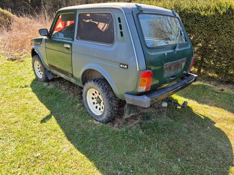 Lada Niva - 4