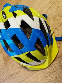 cyklistická helma - 4
