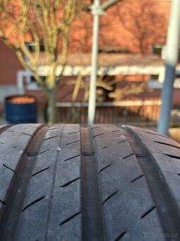 Bridgestone 255/40/R20 101Y - 4
