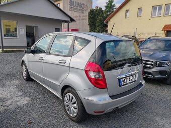 Mercedes-Benz Třídy A A 180 Automat - 4