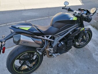 TRIUMPH Speed Triple RS 1050 - 4