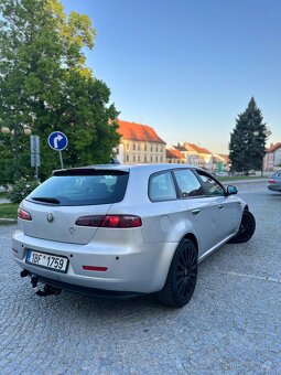 Alfa Romeo 159 1,9JTD NOVA STK , TAŽNÉ - 4