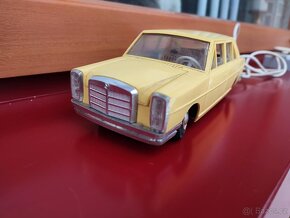 Ites autíčko Mercedes na kabel - 4