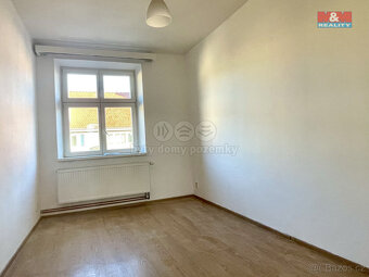 Pronájem bytu 2+1, 45 m², Poděbrady, ul. Hakenova - 4
