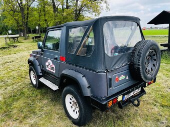 Suzuki Samurai - 4