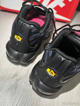 Nike Tn - 4