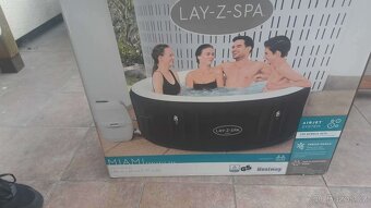 Vířivka Bestway Lay-Z-Spa Miami 180x66cm - nový - 4