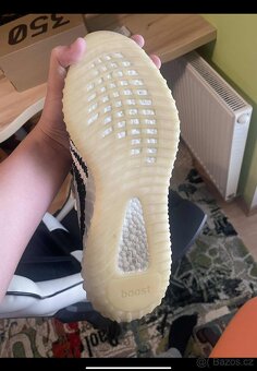 Adidas yeezy boost 350 ZEBRA / velikost 45 / 9,5/10 TOP stav - 4