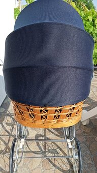 Zachovalý retro kočárek pro panenky - 4