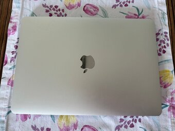 Macbook 13 Pro Touchbar - 4