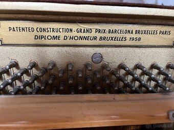 Pianino Petrof - 4