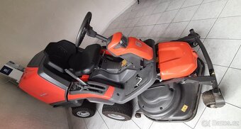 RC 320Ts AWD - 4