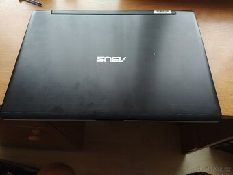 15,6" Ultrabook herní Intel i5, 2gb grafika - 4