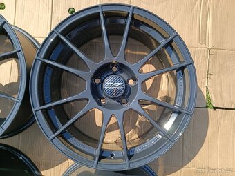 Prodám 18" OZ Racing Ultraleggera (18x8, ET40, 5x120) - 4