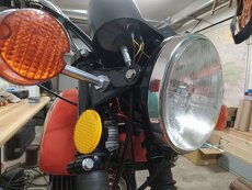 ČZ 350/472 - sada uchycení reflexní odrazky - 4