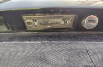 prodám víko kufru na Škodu Superb 1 ,černá 9910 - 4