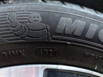 Prodám letní pneumatiky Michelin 165/65 R15 81T - 4