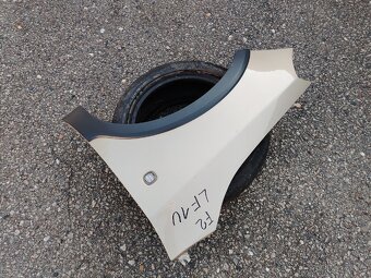 Levý blatník Škoda Fabia 2 - 4