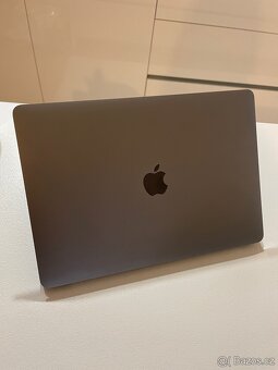 MacBook Air 13 TOP STAV - 4