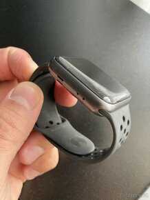 Apple Watch series 3 Nike+ 42mm - 4
