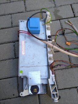 Elektronika z kotle Junkers zwc 24-1mf2k 23 - 4