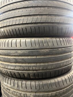 255/45R19 100V - 4
