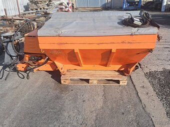 Komunální sypač EPOKE S2300H - 4