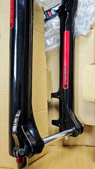SR SUNTOUR DUROLUX RC 180mm 15x100 - 4